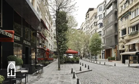 Maltepe escort - Bağdat Caddesi ve sahil şeridi buluşma lokasyonları